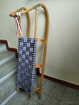 Predám drevené sánky