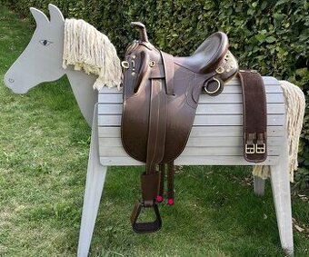 Australské sedlo s hruškou hnědé