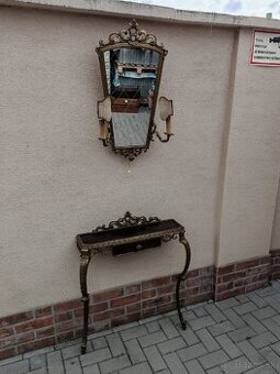 Mosadzná konzola so zrkadlom