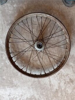 Jawa Pérak zadné koleso