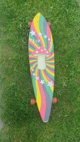 Skateboard FLIP CRUISER: RASTA SHROOM PINNER 9.9