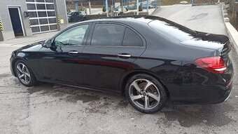 Mercedes Benz E400d
