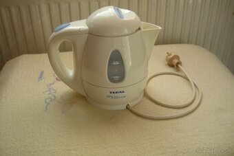 rýchlovarná konvica Tefal
