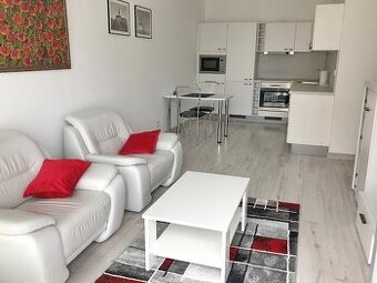 Zariadený 2 izb.byt s parkovacím miestom Nitra, Pivovarská u
