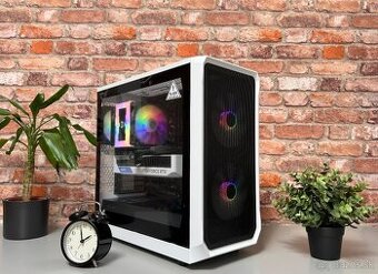i7 13700K\32GB\RTX 4070Ti\SSD\1000W Zdroj