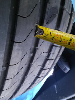Predam pneu letne 235/50 R19