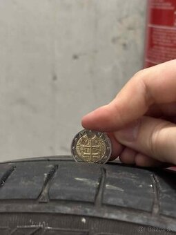 215/45 R18 2x toyo proxes + 2x continental premiumcontact 7