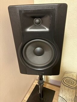 M-Audio BX8 D3