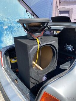 Subwoofer - 1
