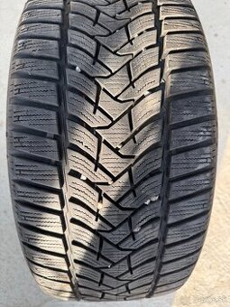 DUNLOP 225/40 r18