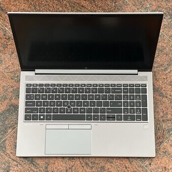 HP ZBook Firefly G7 15" – i7-10810U / Quadro P520 / 32GB RA - 1