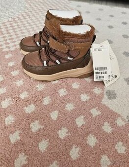 Topánky na zimu  H&M veľ. 20/21