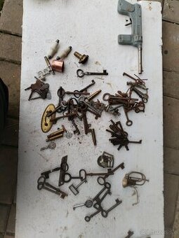 Predám mix veci dielňa aj zberateľstvo