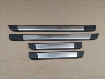 lišty prahu dverí Superb 2
