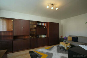 Predaj veľký 2 izbový byt, Malinovského, Brezno znížená cena - 1