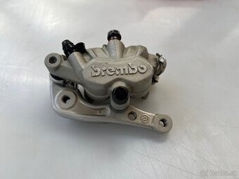 Predný brzdový strmeň BREMBO KTM
