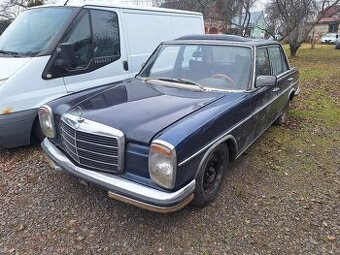 MERCEDES W114  3.0D  ROK VÝROBY 1975