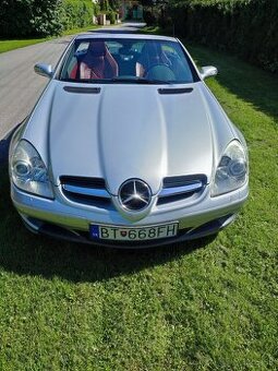 Mercedes-Benz SLK 200 model r171