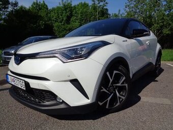 Toyota C-HR 1.8 Hybrid 90kW E-CVT Selection
