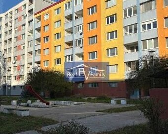 Predaj, Petržalka, 3 izbový byt, Furdekova ulica,kúpou voľný