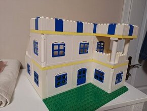 Lego Duplo vila