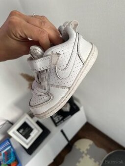 Nike tenisky