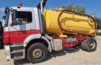 Predám MB AXOR E4 4x2 s cisternou ACF 8,3m3