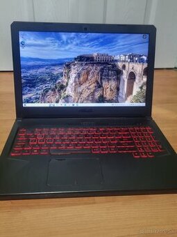 Asus herný notebook FX504GD