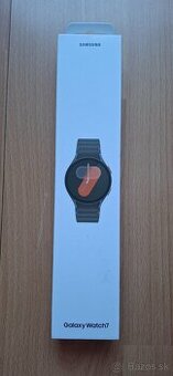 Nove nerozbalene Samsung Galaxy Watch 7 40mm LTE green