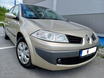 Renault Megane II sedan 1,6 benzín - rok 2008 - Klimatizácia