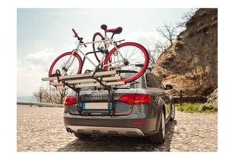 Nosič 3 bicyklov k autu bez ťažného, na piate dvere, Menabo