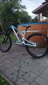 Downhill bike