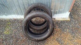 Dve pneumatiky Continental 205/55 R16 zimné