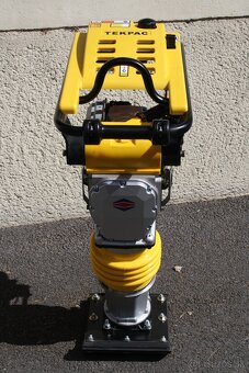 Vibračny pěch (dusadlo) PROFI TEKPAC SG70H Honda