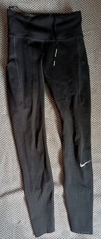 Bezecke leginy zn.Nike