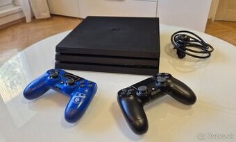 PS4 Pro 1TB + ovládače