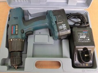 Aku vŕtačka a skrutkovač - 1