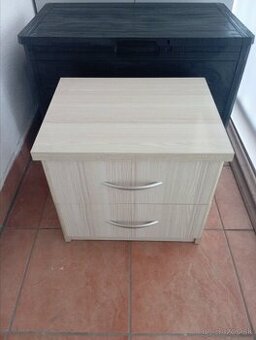 Nočný stolík so zásuvkami - jaseň - 1