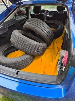 Kumho Ecsta PS71 205/60 R16 92V