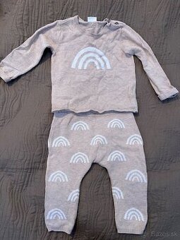 Next svetrík a nohavice