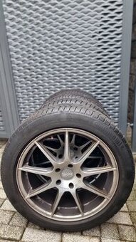 Predám zimné pneumatiky CONTINENTAL 225/50 R18 99H na diskoc