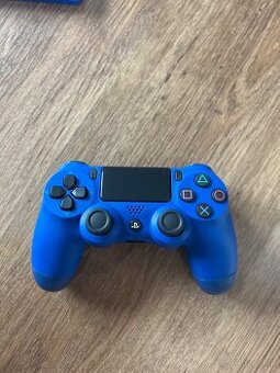 Ovládač na PS4