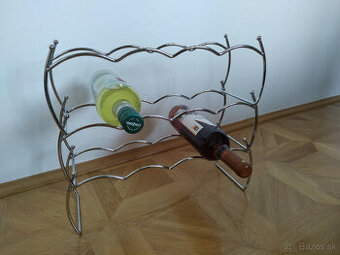Stojan na víno / fľaše - na  12 fliaš,  kovový