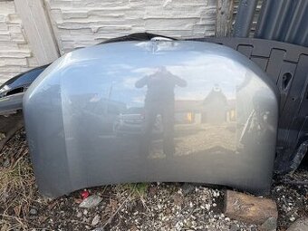 Predná kapota Suzuki Vitara (model 2015 – 2024)