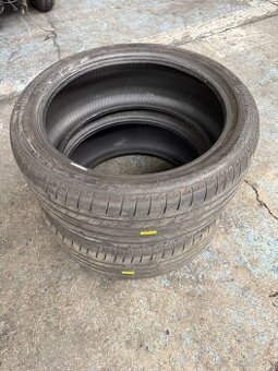 Pneu R19 245/40 BRIDGESTONE