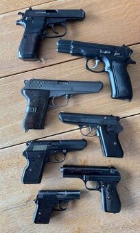 Zbierka pistoli ČZ
