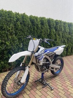 Yamaha  yzf 450 2017 – Generálka, FMF, TOP STAV