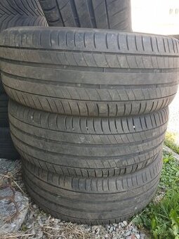 225/50r18 michelin