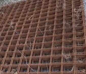 Predam kari 100x100x8 -10ks