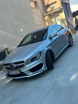 Mercedes Benz CLA 220 Coupé